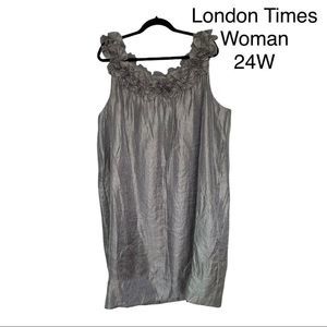 London Times Woman Sleeveless Dress Size 24W